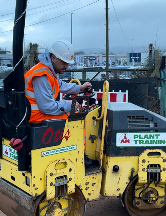 I AM PLANT VEHICLE TRAINING -Construction Plant Training Courses - Training Tailored For You. We are a Registered NPORS accredited Training & Testing Centre