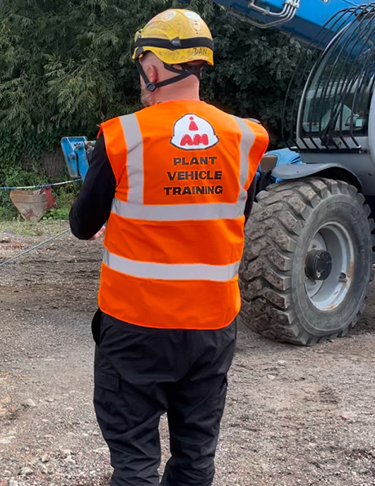 I AM PLANT VEHICLE TRAINING -Construction Plant Training Courses - Training Tailored For You. We are a Registered NPORS accredited Training & Testing Centre